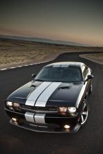 Dodge Challenger SRT8 392 2012 года